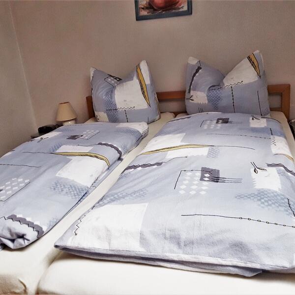 Haus Rasche, 3 Sterne Fewo mitten im Weserbergland an der Weser