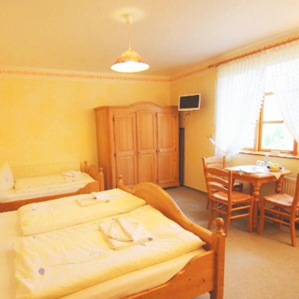 Rohrhus Rügen Urlaub unterm Reetdach