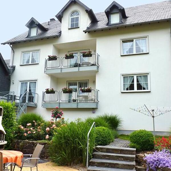 Wein- und Gästehaus Dernst