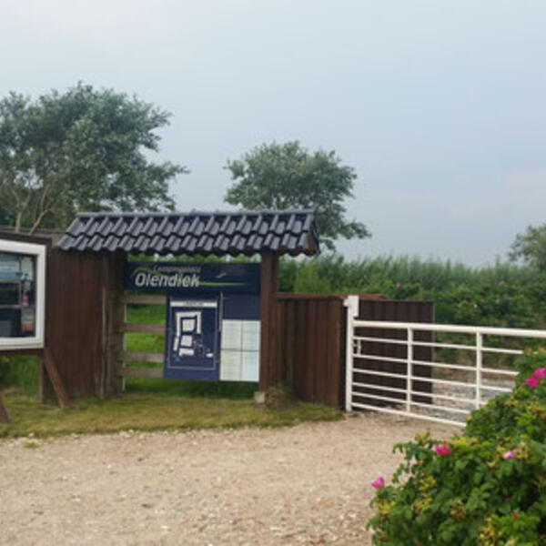 Appartementhaus und Campingplatz "Olendiek"