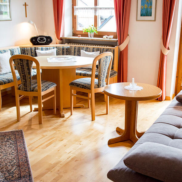 Gästehaus Sonnenberg & Landhaus Alpenflora