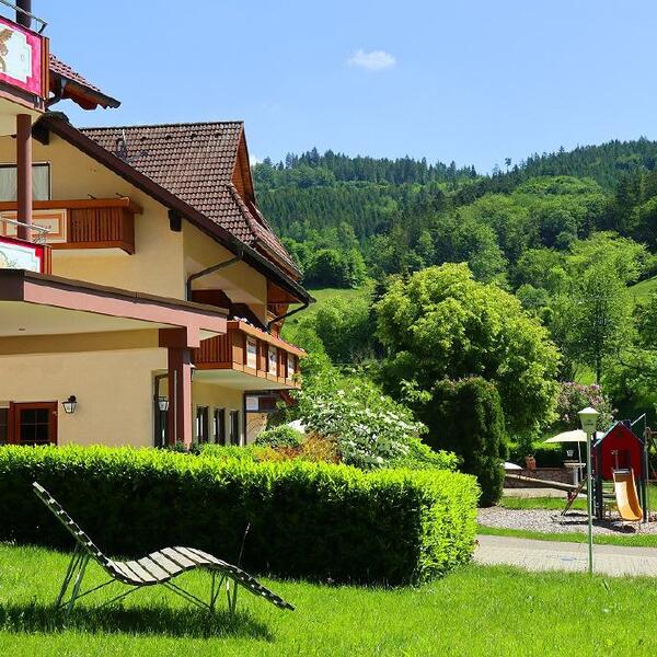 Aussenansicht vom Landgasthof Adler-Pelzmühle 