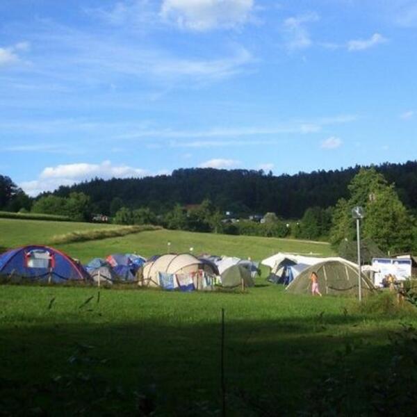 Waldcamping Hüttenhof