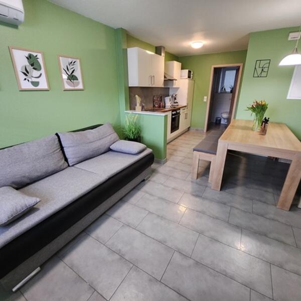 WG 6 Küche Essbereich