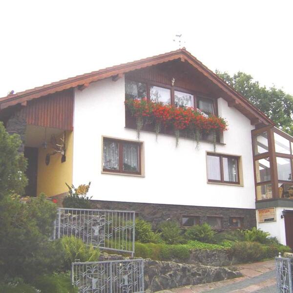 Ferienhaus und Ferienwohnung  Dietharzer Berg