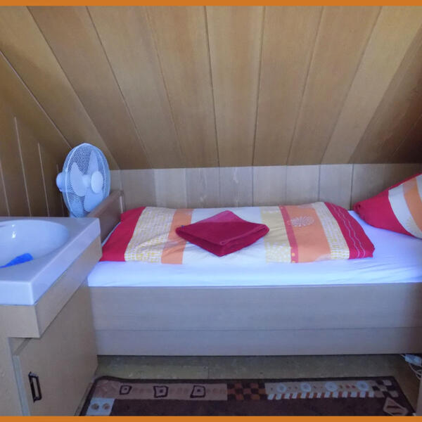 Einzelzimmer im 2. OG mit Meerblick