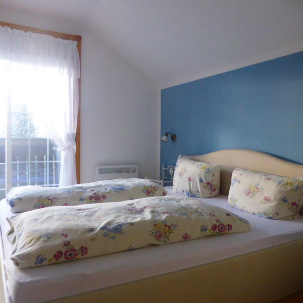 Schlafzimmer 2 Etage neben dem Bad