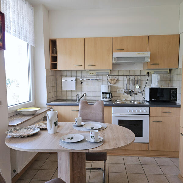 Komplett eingerichtete Küche