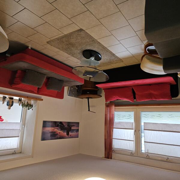 Wohnzimmer mit 2 Schlafsofas