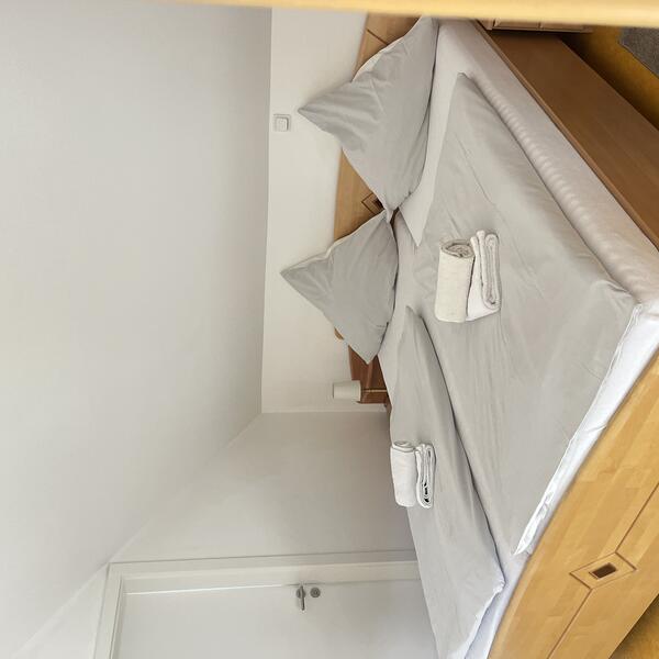 Gästezimmer Weingut Sauer – Kettermann 