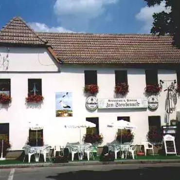 Restaurant & Pension "Zum Storchennest"