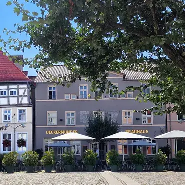Hotel Am Markt & Brauhaus Stadtkrug - Außenansicht